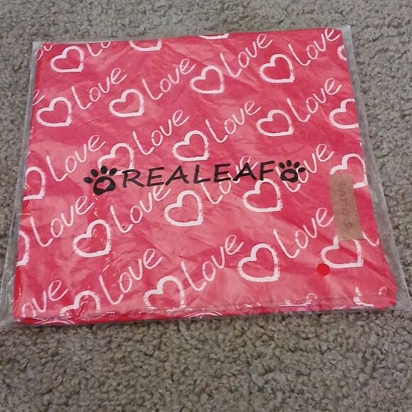 Realeaf Love Dog Bandanas 2 Pack, Reversible Valentines Day Pet Scarf Sz XL NEW - Picture 1 of 2
